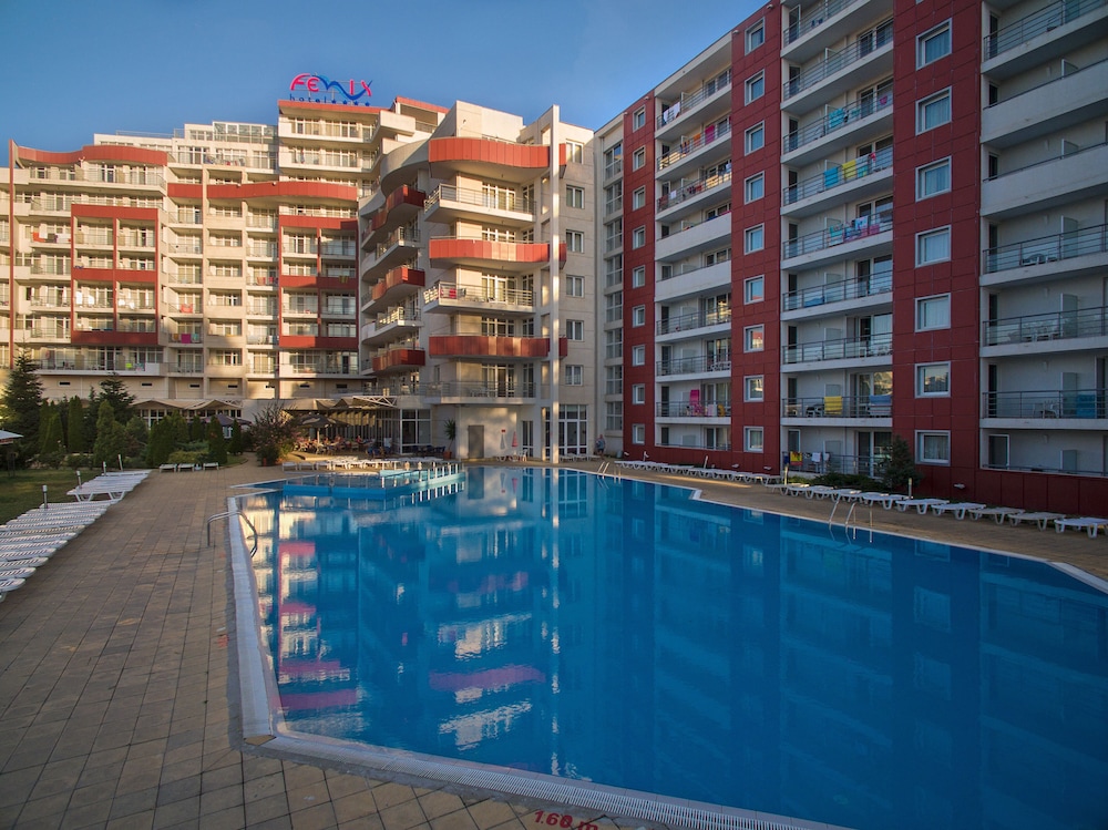 Hotel Fenix - carbon neutral hotel in Nesebar