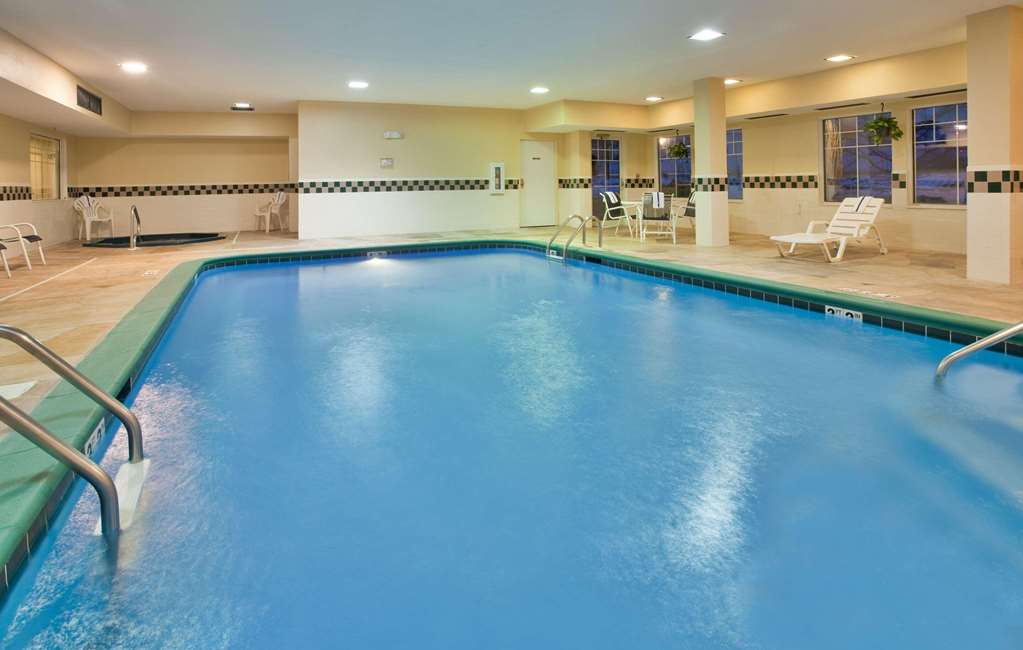 Country Inn & Suites by Radisson Bloomington Normal West IL - photo 14