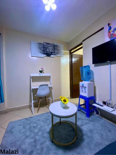Malazi Airbnb South B