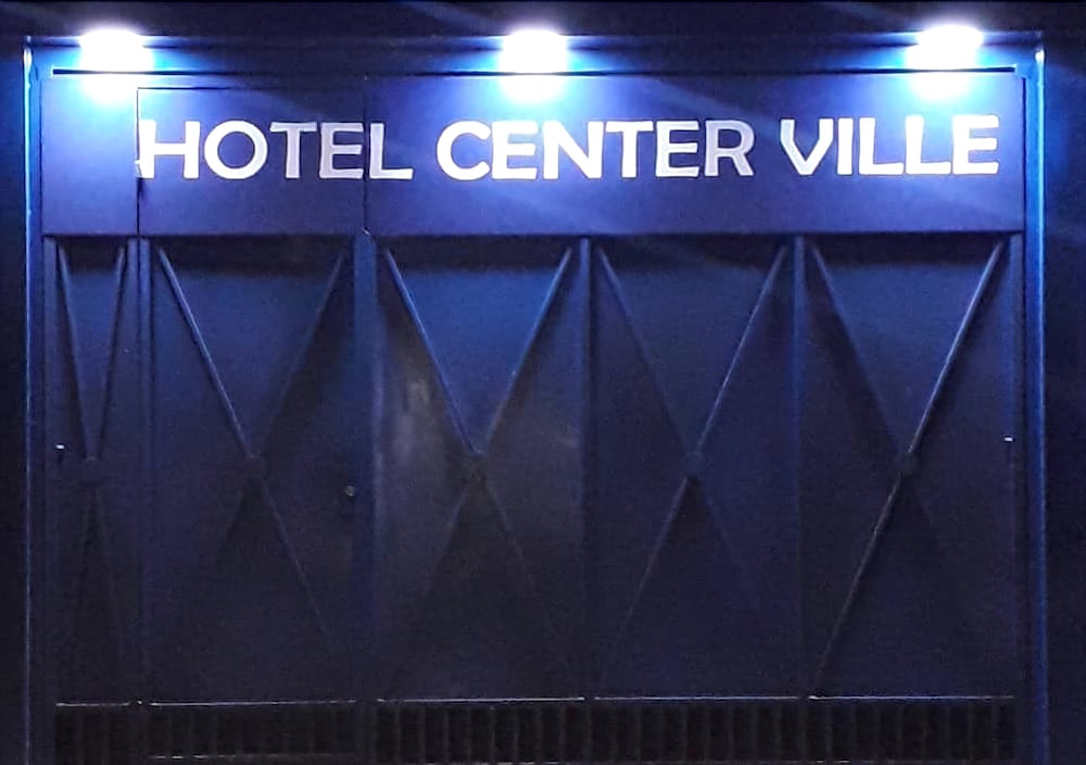 Pousada Center Ville in Aruja, Brasil