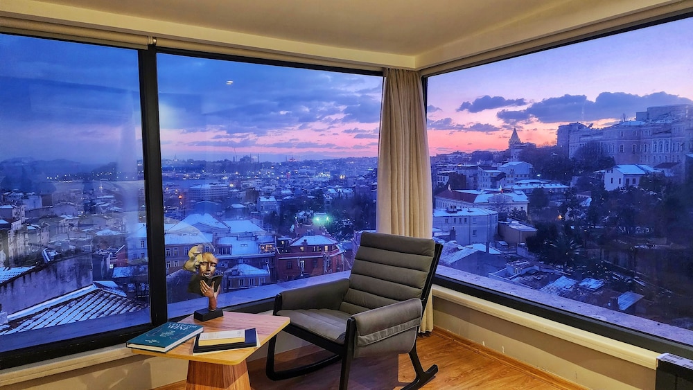 Louis Rooms — 4-Star Luxury Hotel in Istanbul, Turkey