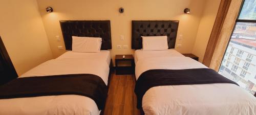 Hotel Raices Machupicchu — Unknown City