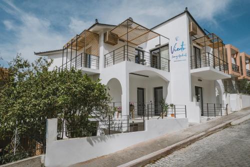 Viento Luxury Apartments — 4-Star Luxury Hotel in Plomari, Greece