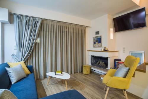 Modern Stylish Maisonette — 4-Star Luxury Hotel in Itea, Greece