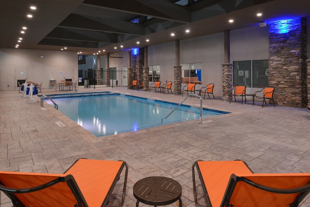 Holiday Inn Express & Suites Houston E Pasadena by IHG - photo 19