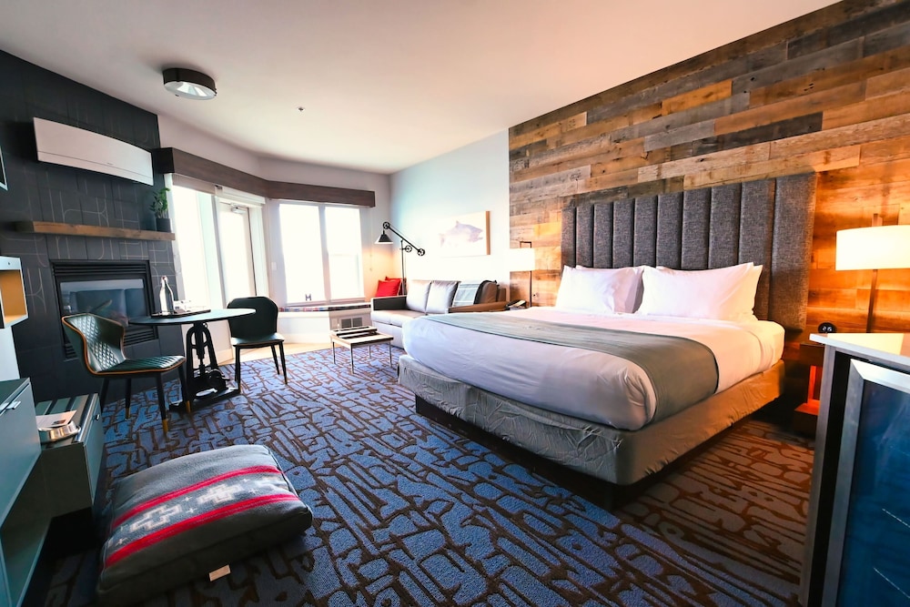 Cannery Pier Hotel & Spa - photo 44