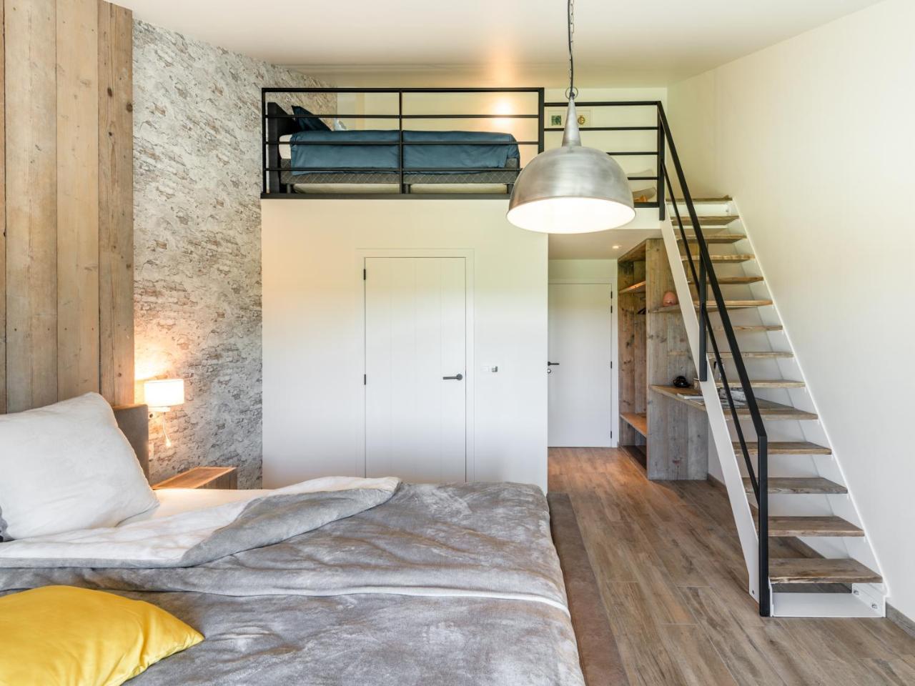 Bed En Vrijheid — Peer — photo 5