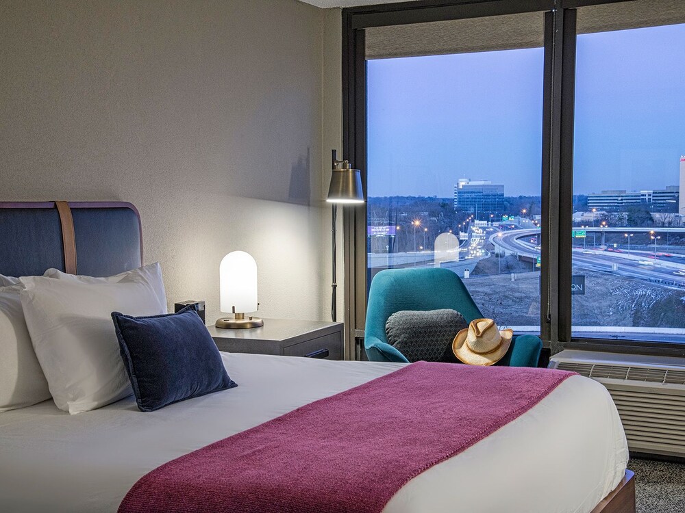 Hotel Preston - photo 17