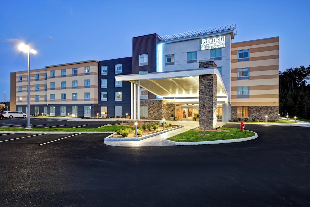 Fairfield Inn & Suites by Marriott Plymouth - featured photo