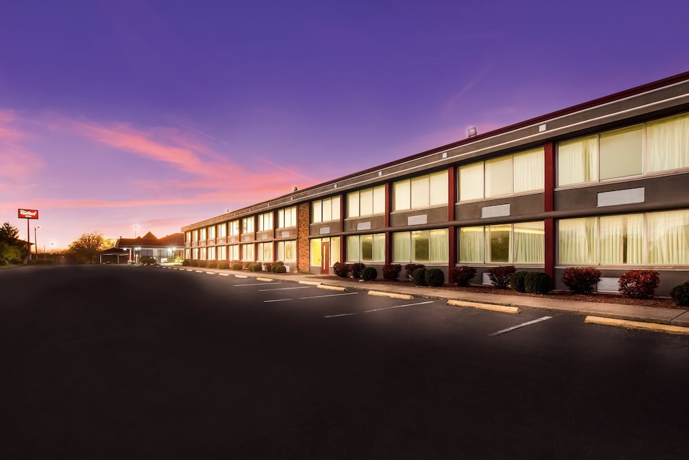 Red Roof Inn Winchester Lexington East - photo 30