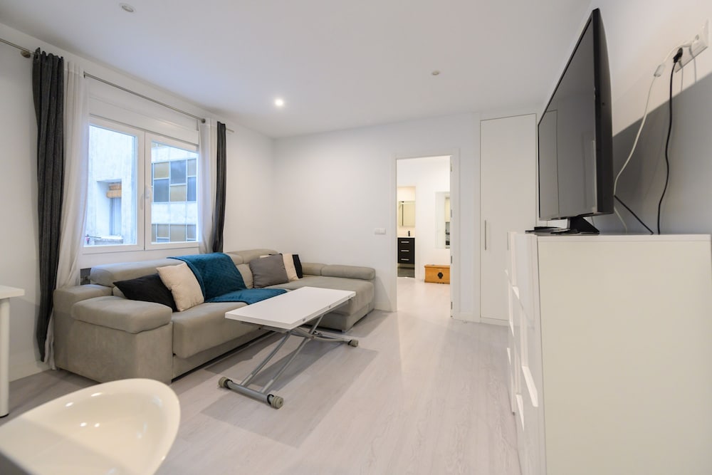 M Nmo41ha Alquiler Mixto en Madrid Piso de 1 do hotel Castilla Madrid