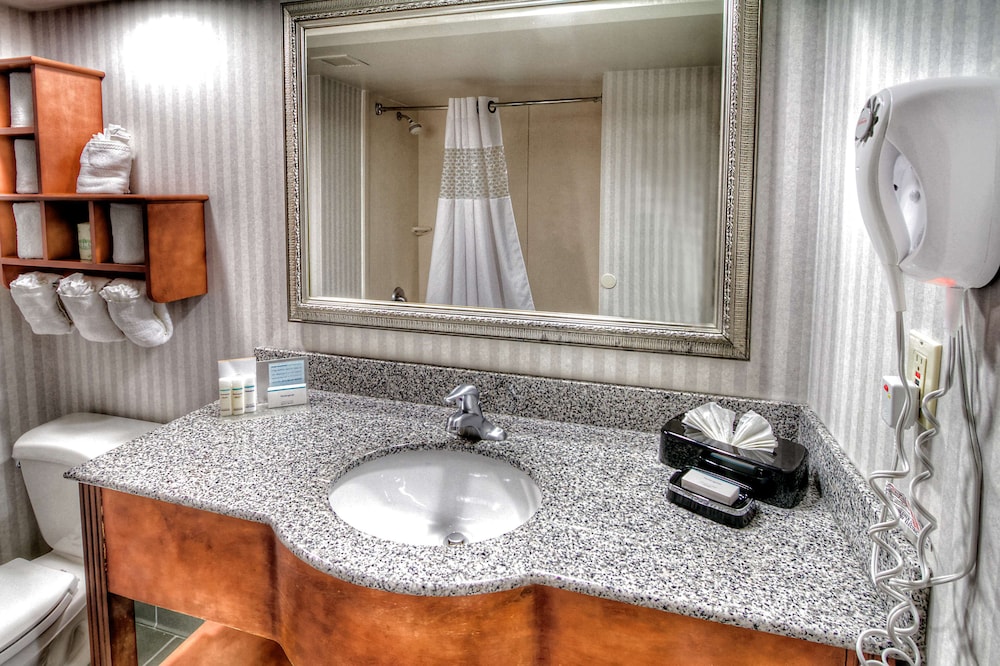 Hampton Inn Goldsboro NC - photo 34