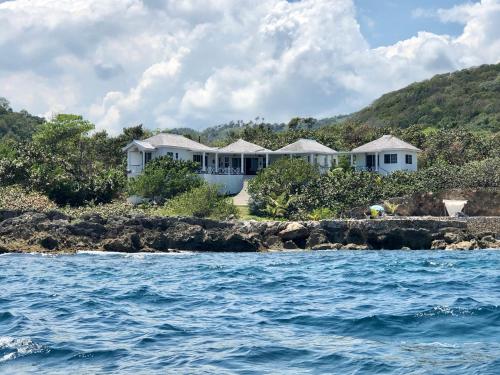 Forever Jamaica 10844074 — Port Maria