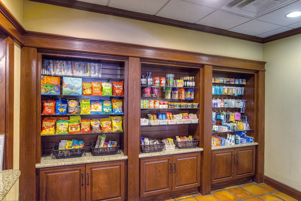 Homewood Suites by Hilton McAllen - photo 38