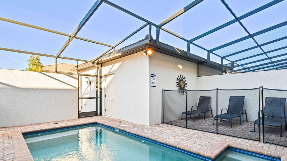 Free Waterpark Access 5br Resort Townhome w Pool - photo 29