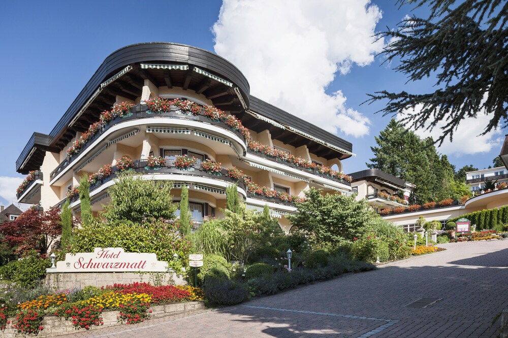 Relais & Châteaux Hotel Schwarzmatt — hotel in Badenweiler