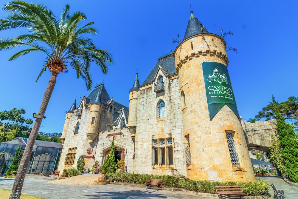 Castelo de Itaipava Hotel Eventos e Gastronomia in Petropolis, Brasil