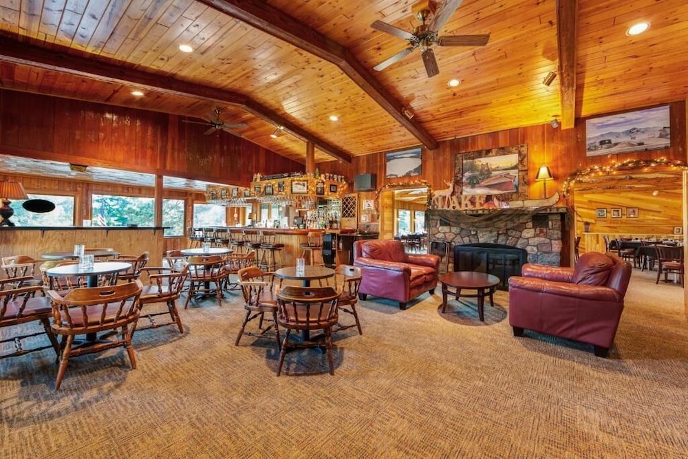 Chanticleer Inn - photo 25