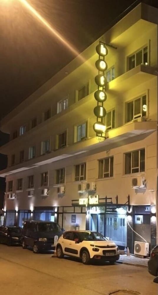 Saray Hotel — hotel in Edirne