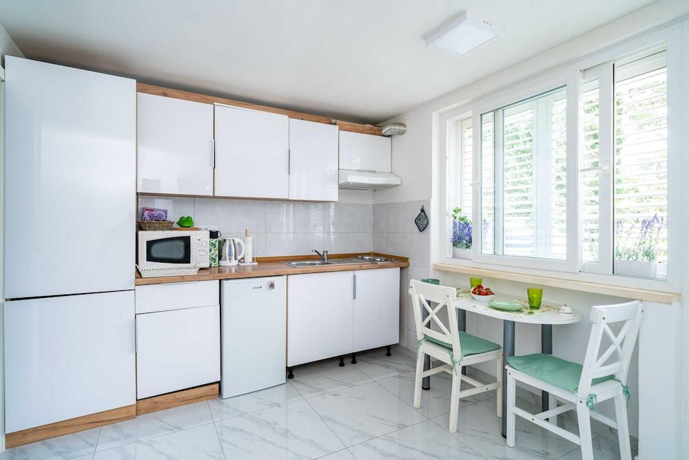 Apartment Laneta