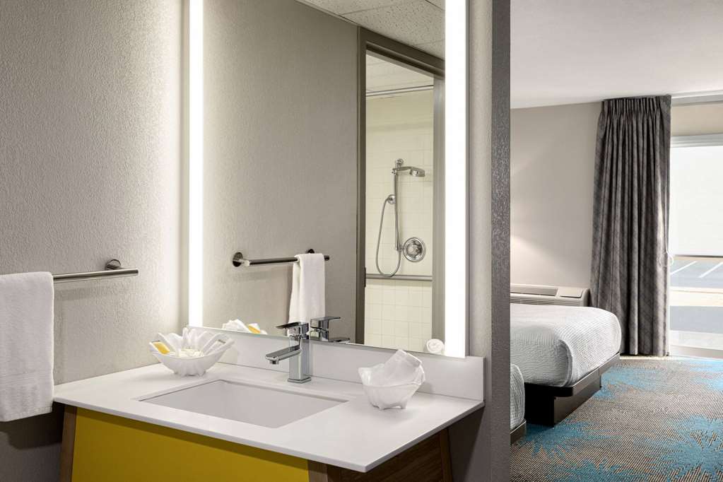 Days Inn by Wyndham Grand Island I 80 - photo 16