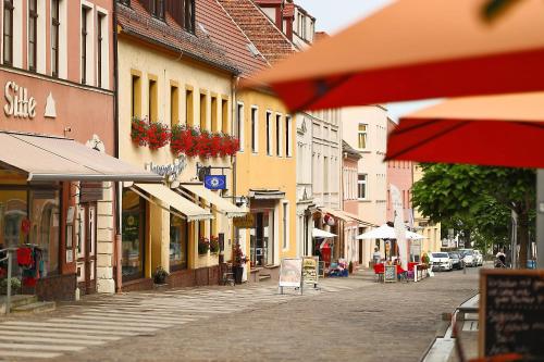 Hotel Pension zum Markt — Torgau — photo 3