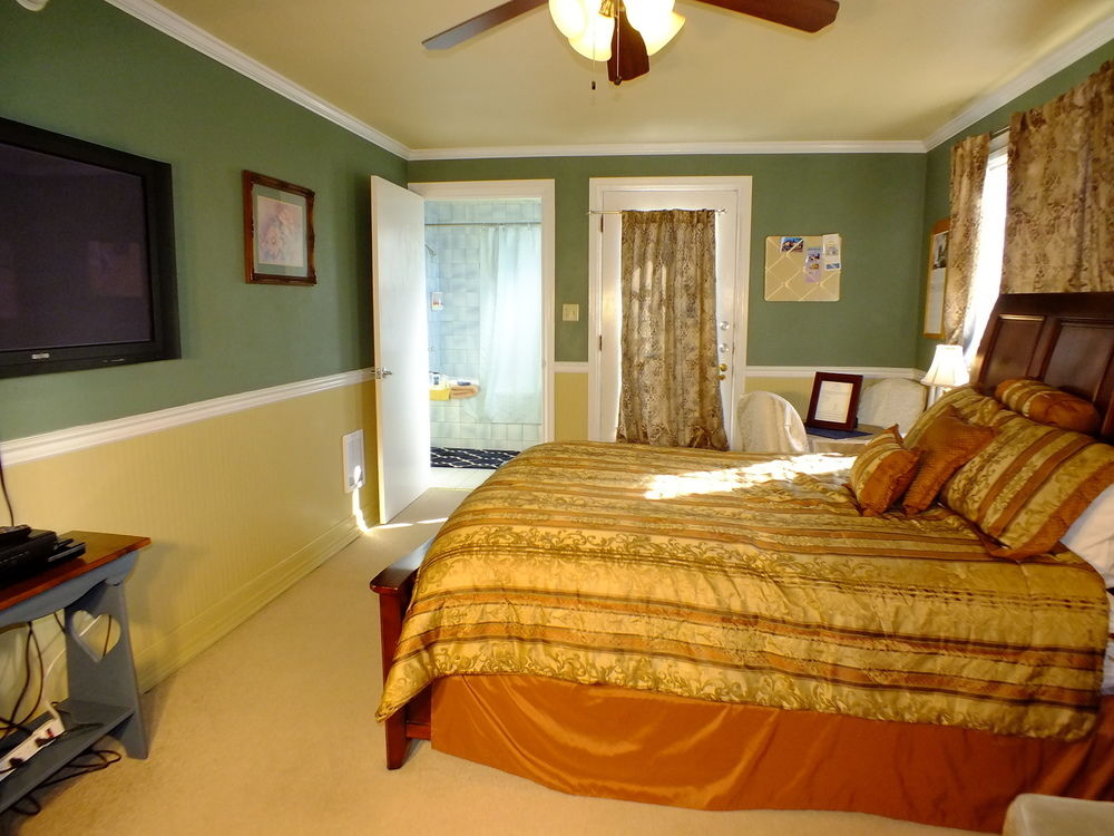 Sunnyside Inn Bed & Breakfast - photo 3