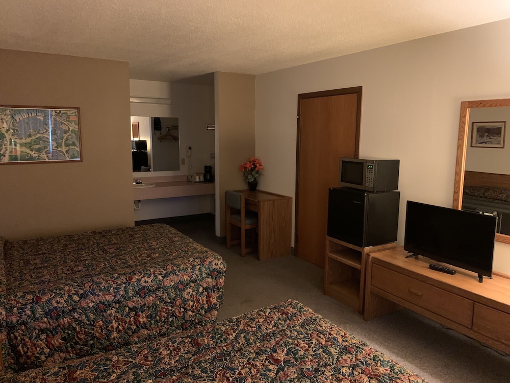 Rodeway Inn Pine River - photo 11