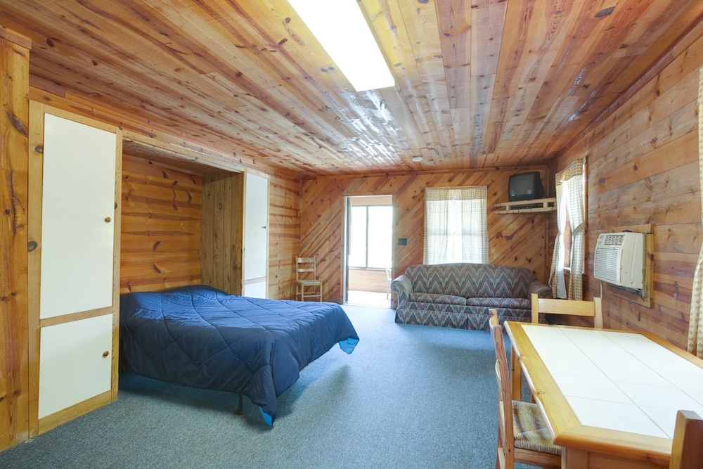 Natchez Trace RV Campground - photo 2