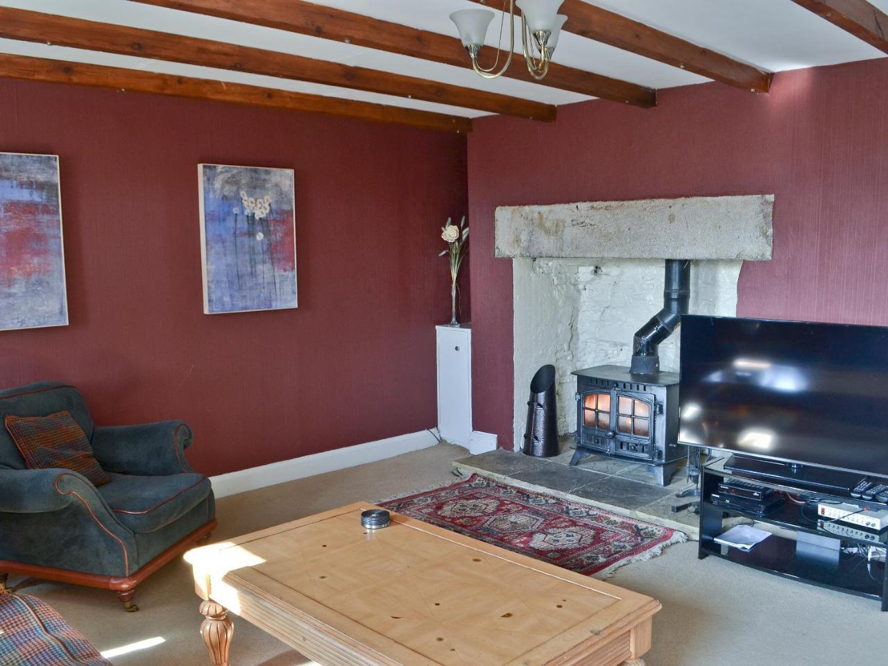 Oak Cottage 16498 — 4-Star Luxury Hotel in Newcastle Upon Tyne, United Kingdom