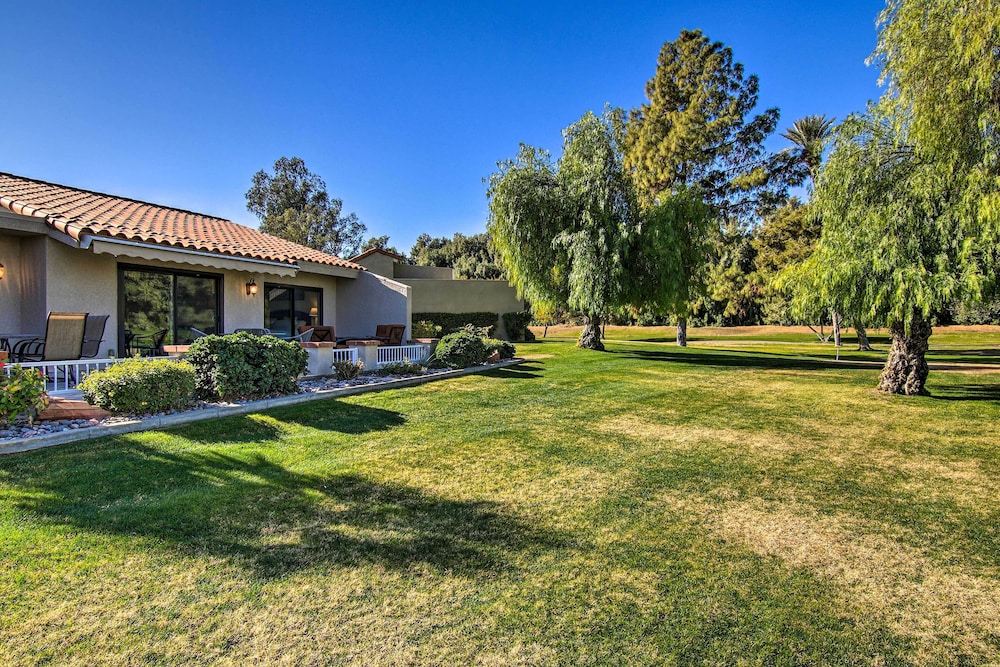 Updated Palm Desert Escape w Resort Amenities - photo 13