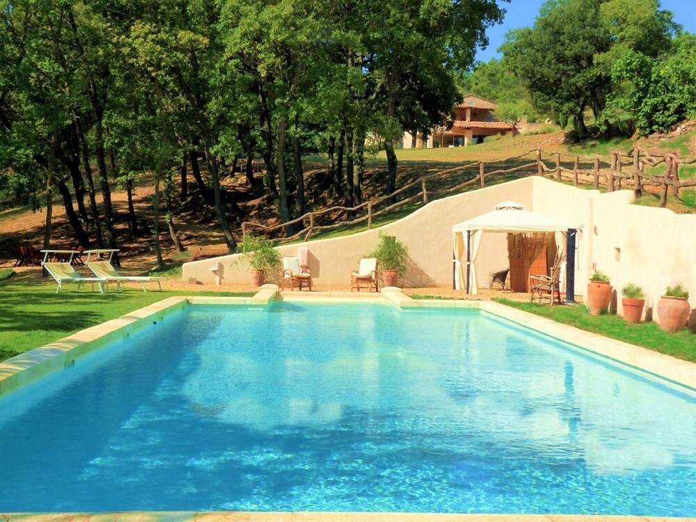 Le Mas Sérénité — hotel in Ansouis