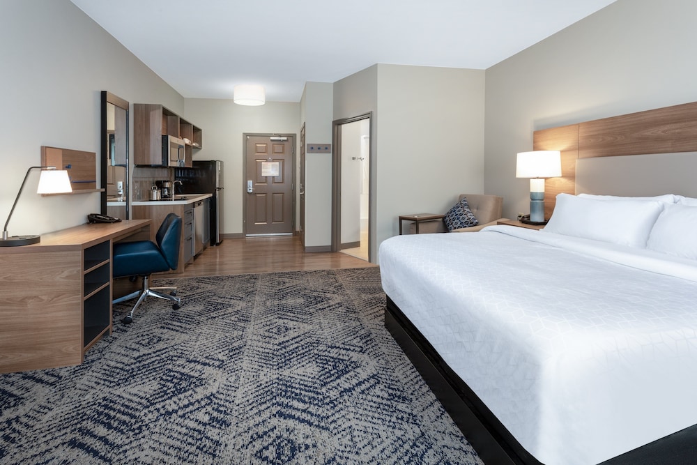 Candlewood Suites Grand Junction NW - photo 23