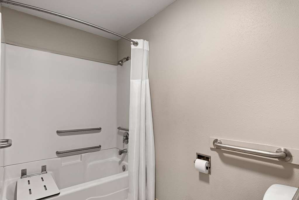 Days Inn by Wyndham Lakewood South Tacoma - photo 30