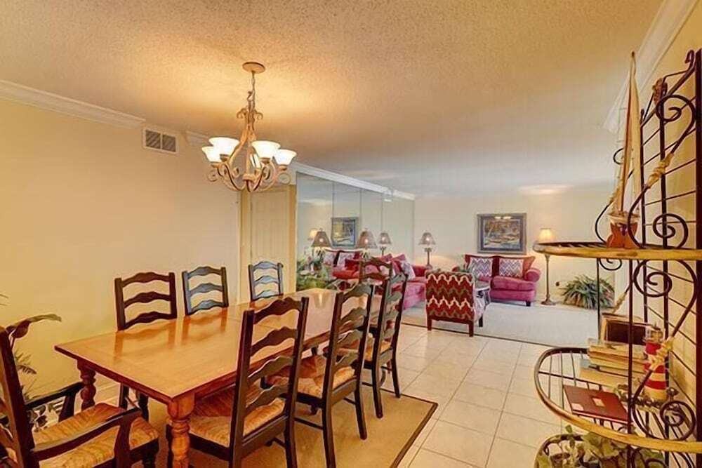 1033 Caravel Court at the Sea Pines Resort - photo 13