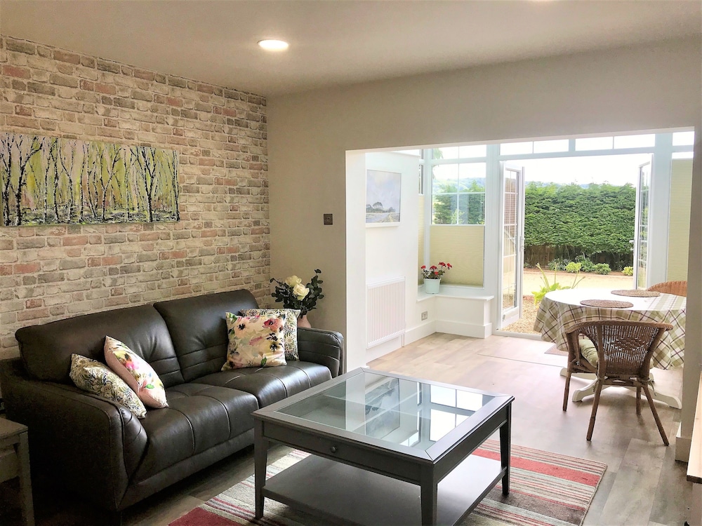 Sidmouth Bed & Breakfast — 4-Star Luxury Hotel in Sidmouth, United Kingdom