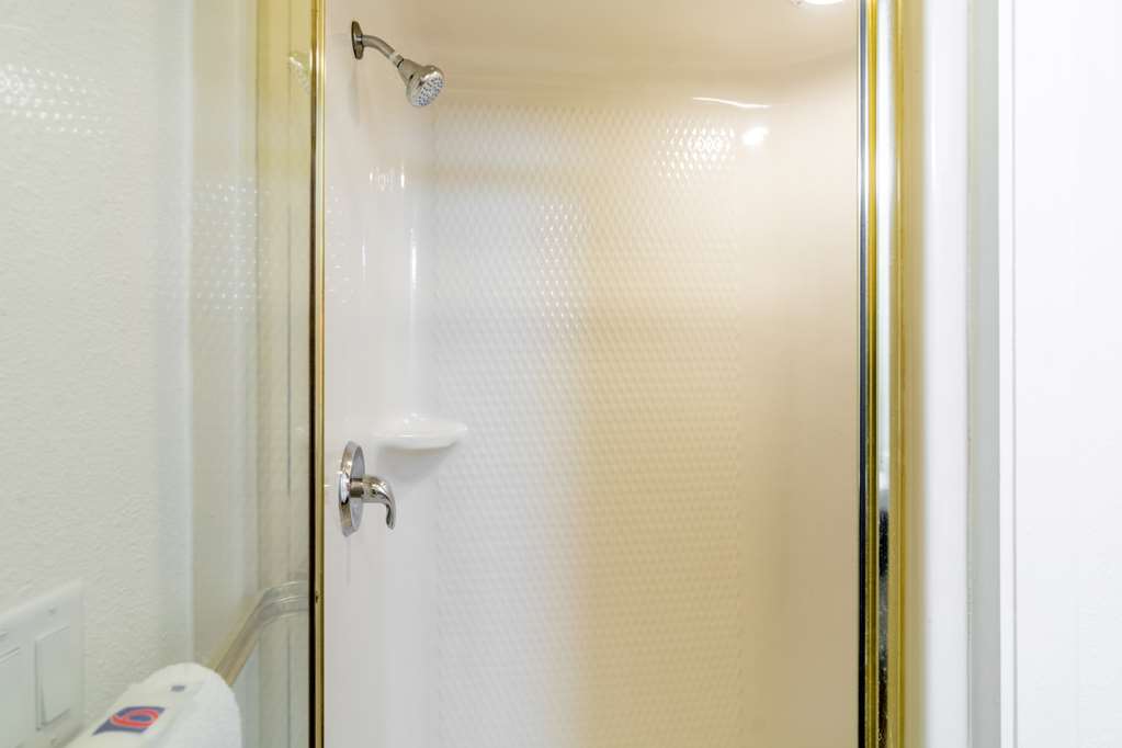 Motel 6 Harvey IL - photo 21