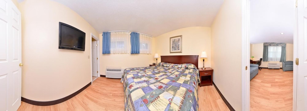 Tower Inn And Suites Of Guilford Madison - photo 25