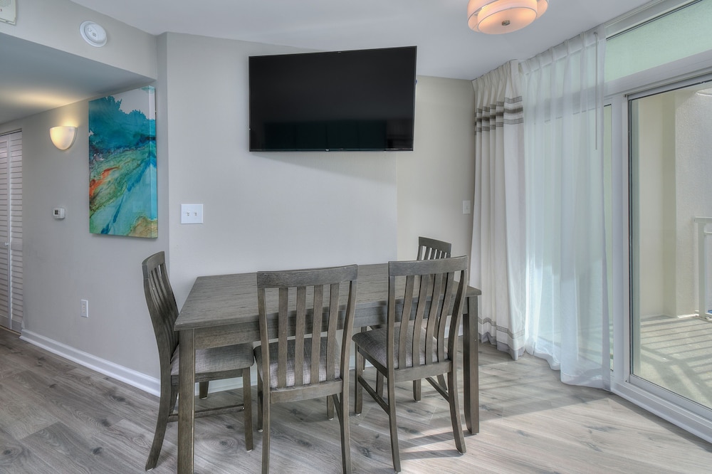 Units at Carolinian Beach Resort by Elliott Beach Rentals - photo 14
