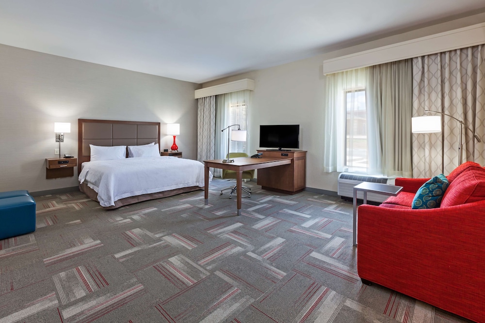 Hampton Inn & Suites Claremore - photo 14