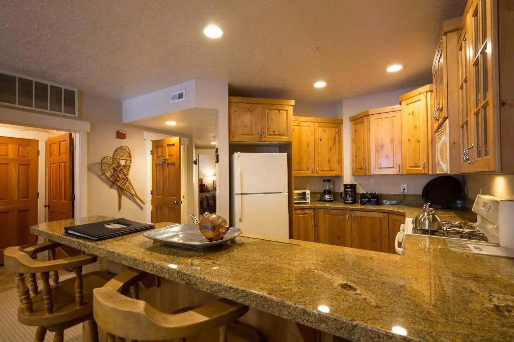 Town Pointe By Resort Property Management - photo 11