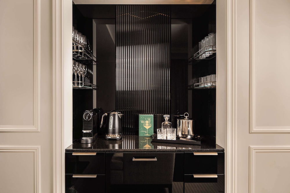 Waldorf Astoria New York - photo 17