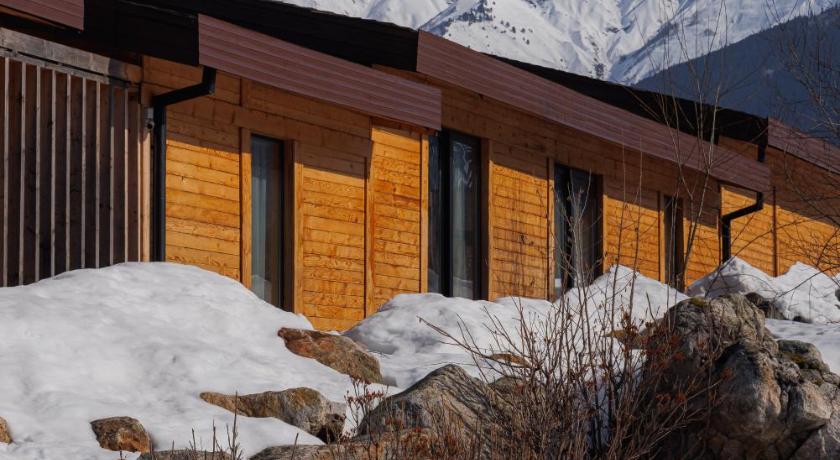 Sami Mta Chalet