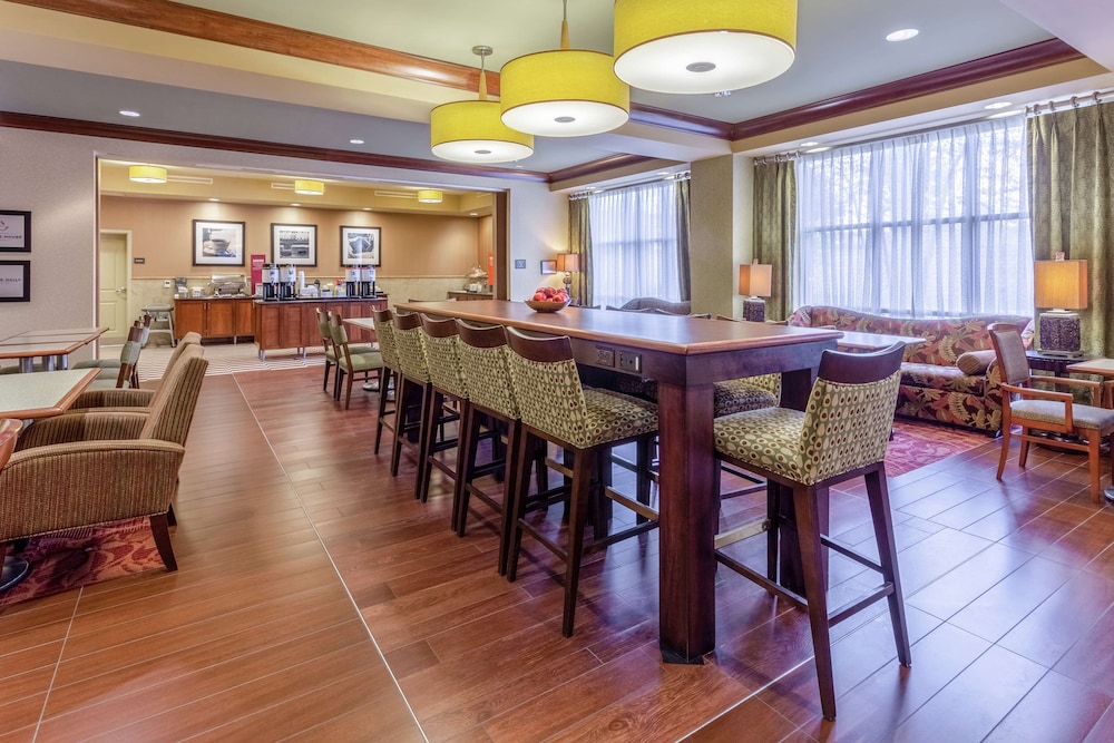 Hampton Inn Baltimore Owings Mills - photo 20
