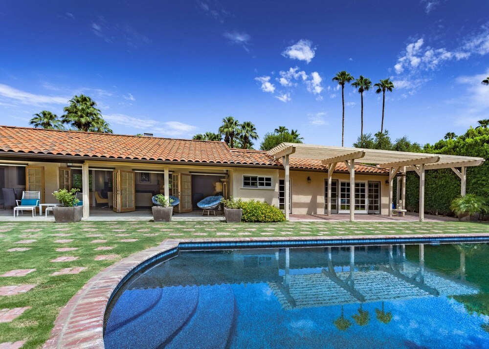 The Sol Lesser Estate - photo 16