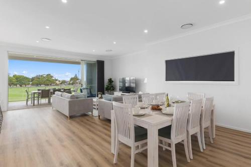 South Beach Escape Sensational Shell Cove Living — Shellharbour