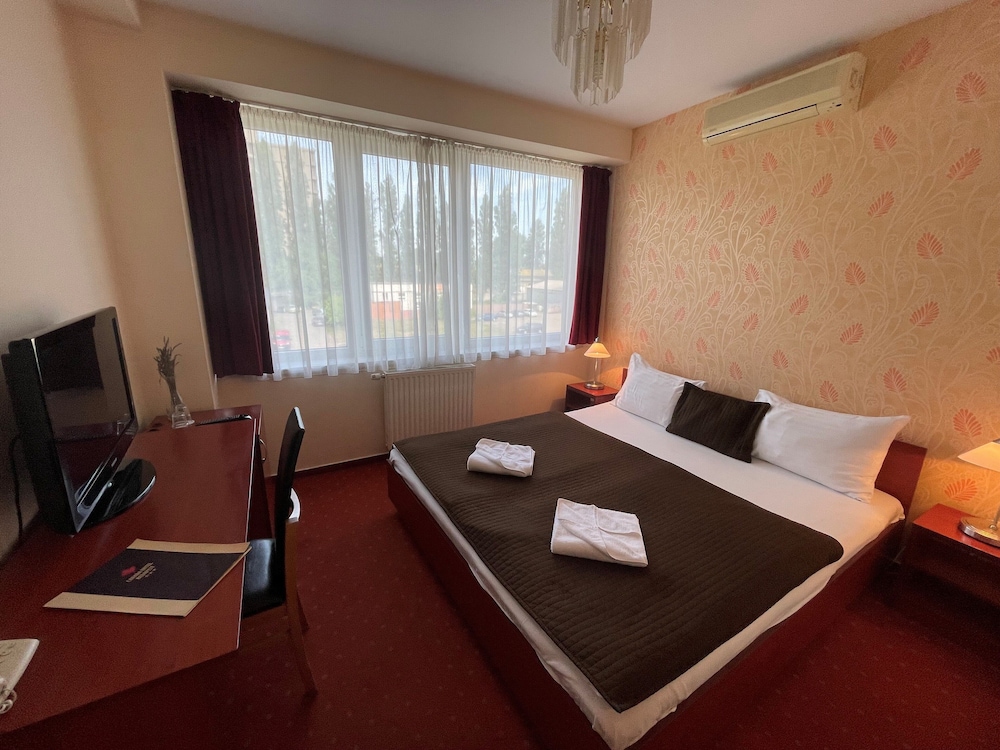 Canada Hotel - last minute hotel in Budapest