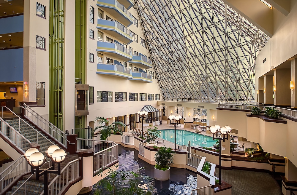 Crowne Plaza St. Louis Airport by IHG - photo 131