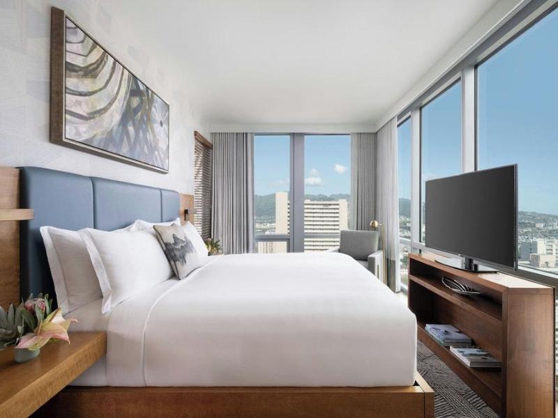 The Ritz Carlton Residences Waikiki Beach - photo 41