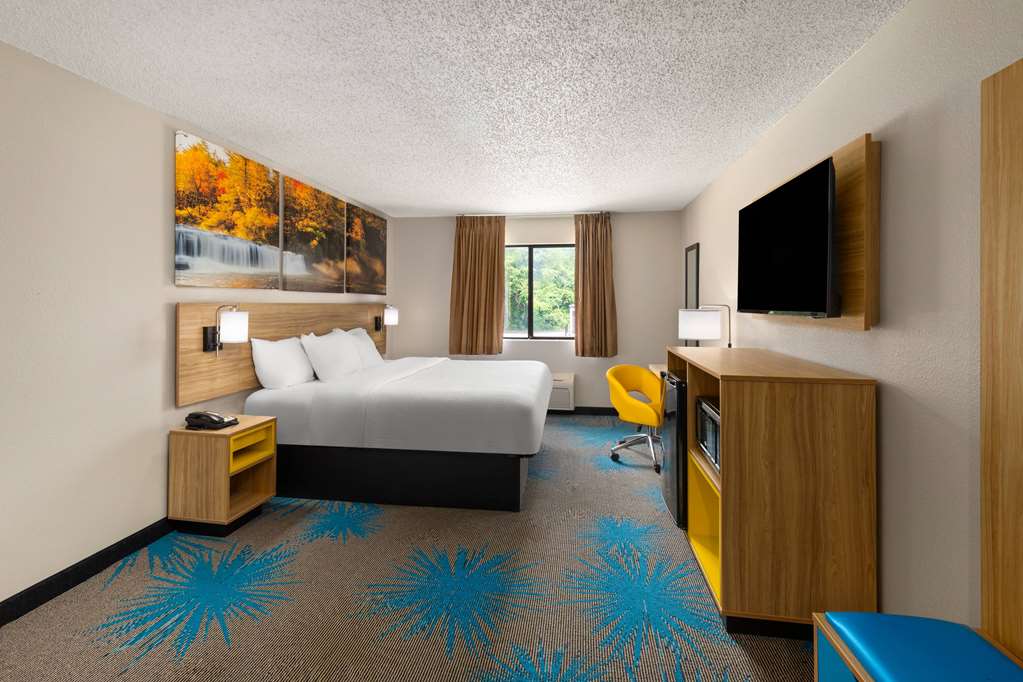 Days Inn by Wyndham Glasgow - photo 15